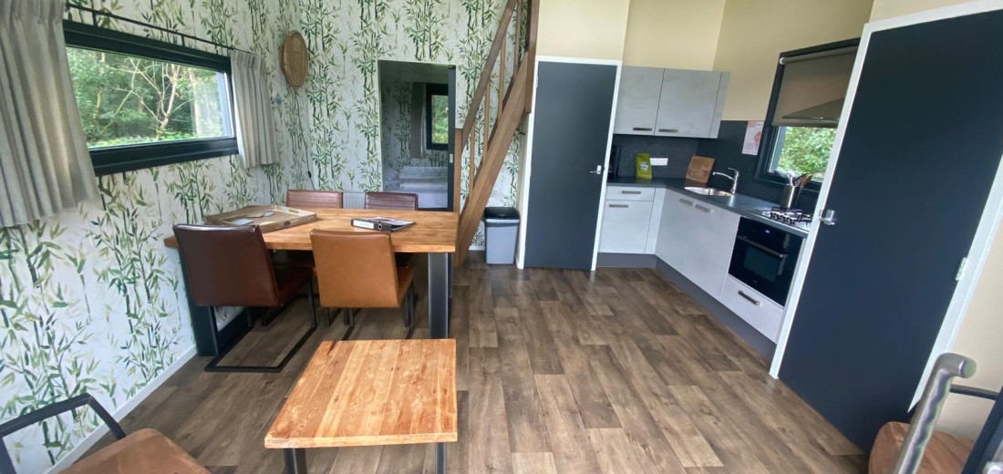Tiny House binnen.jpg