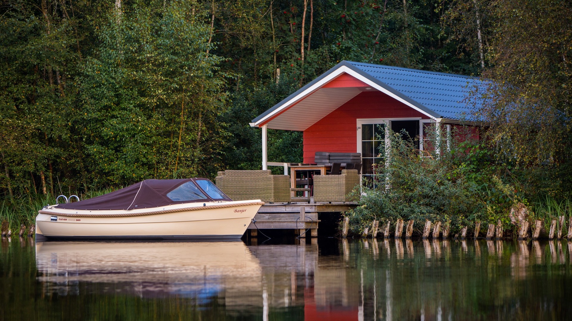 Weerribbenlodge de kluft.JPG