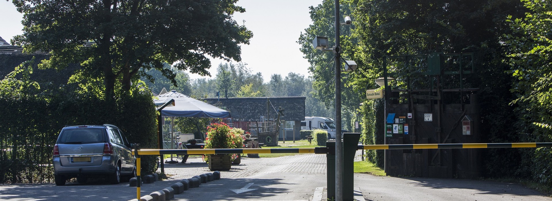 Camping slagboom.jpg